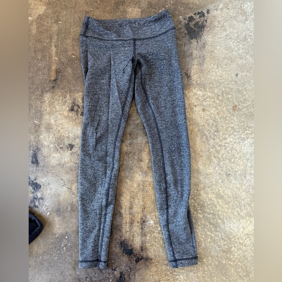 Lululemon herringbone wonder under leggings - Picture 3 of 3
